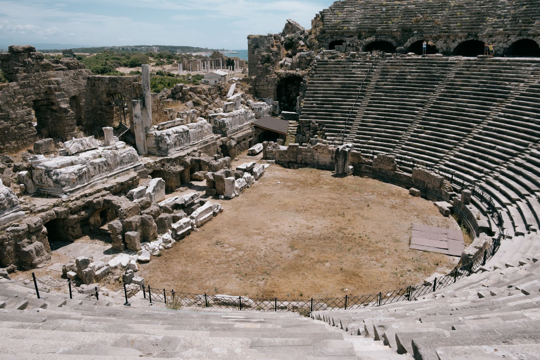 Expansive ruins of Laodikeia stadium showcasing seating and substructures.