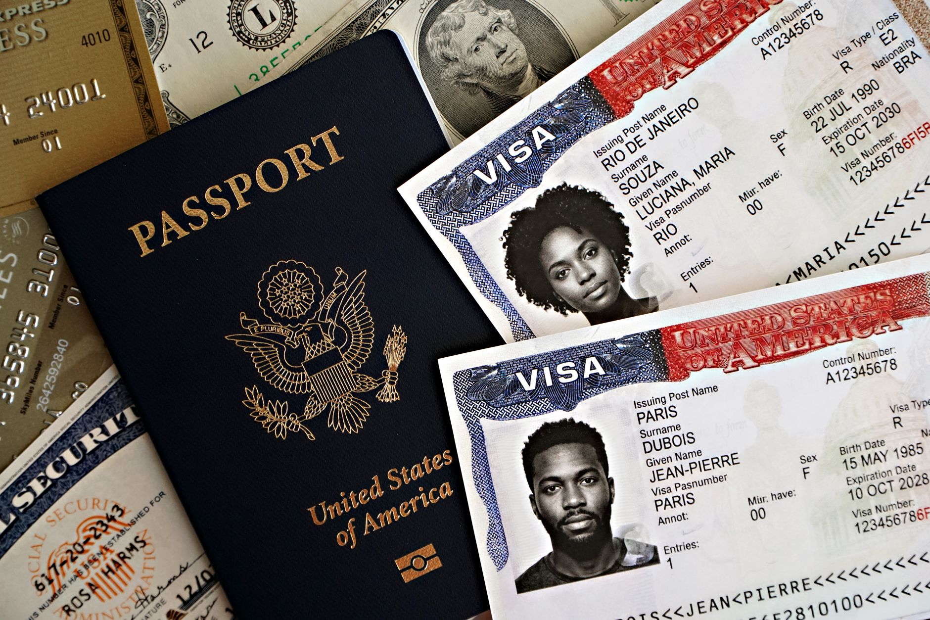 Close-up of a U.S. passport and two visas, symbolizing travel to Türkiye.